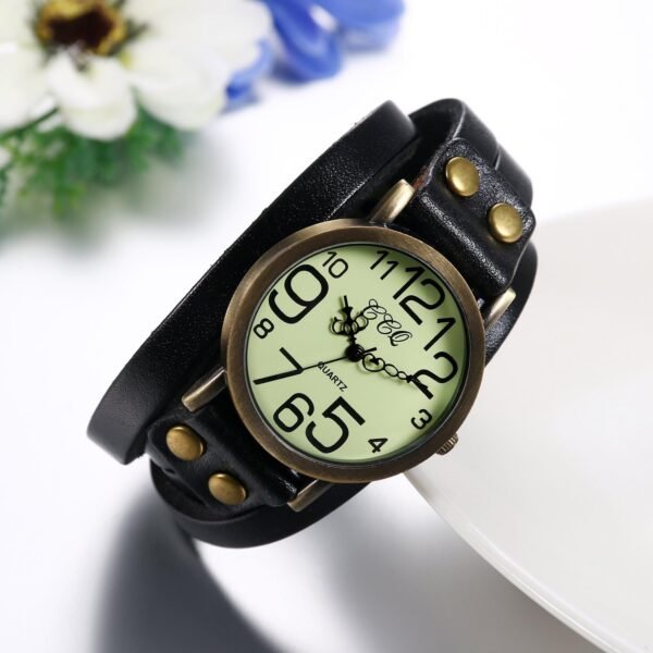 JewelryWe Vintage Leder Wickelarmband Uhr für Damen stilvoll und einzigartig