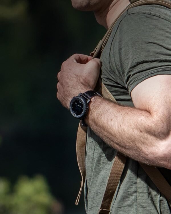 Suunto Core Outdoor Uhr robuste Allrounder mit Höhenmesser Kompass Barometer